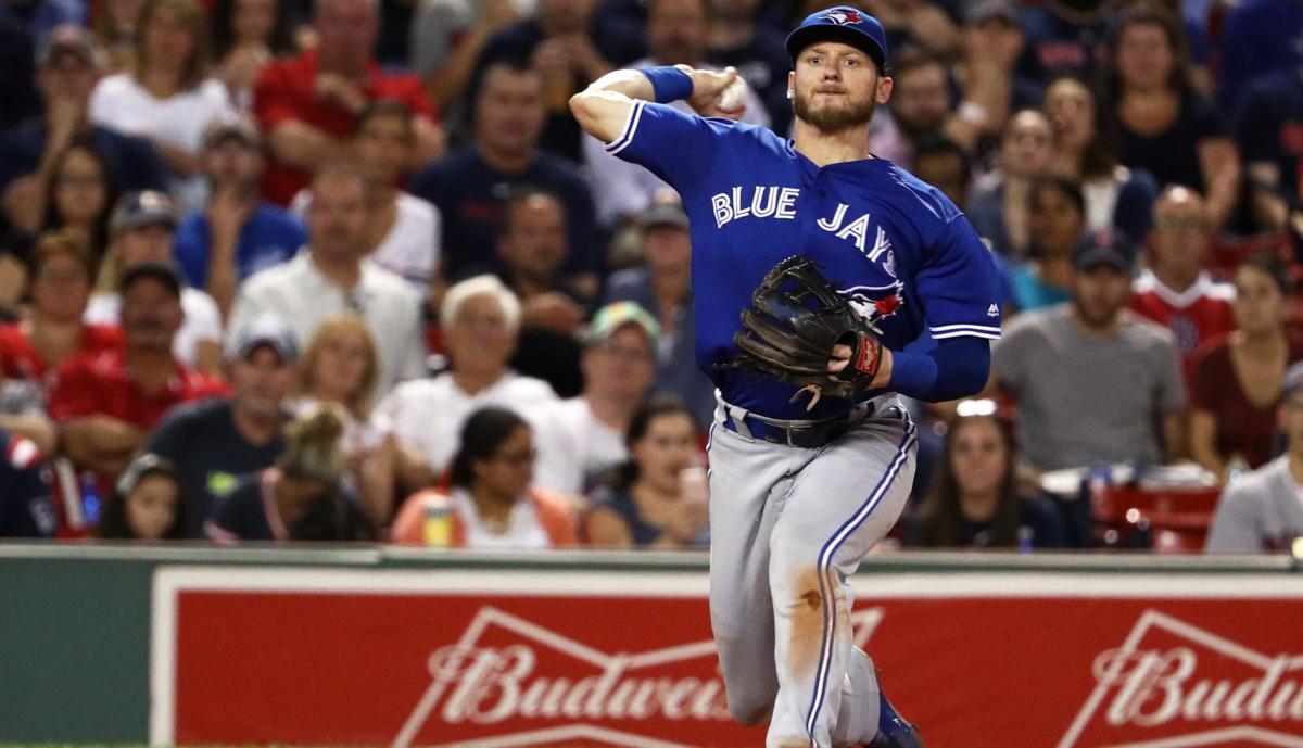 Blue Jays legend Josh Donaldson gets fitted for hockey gear