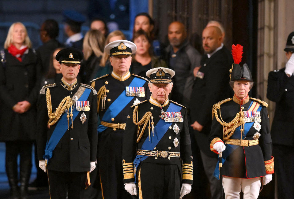 Every Emotional Photo of the Queen's Children Guarding Her Coffin