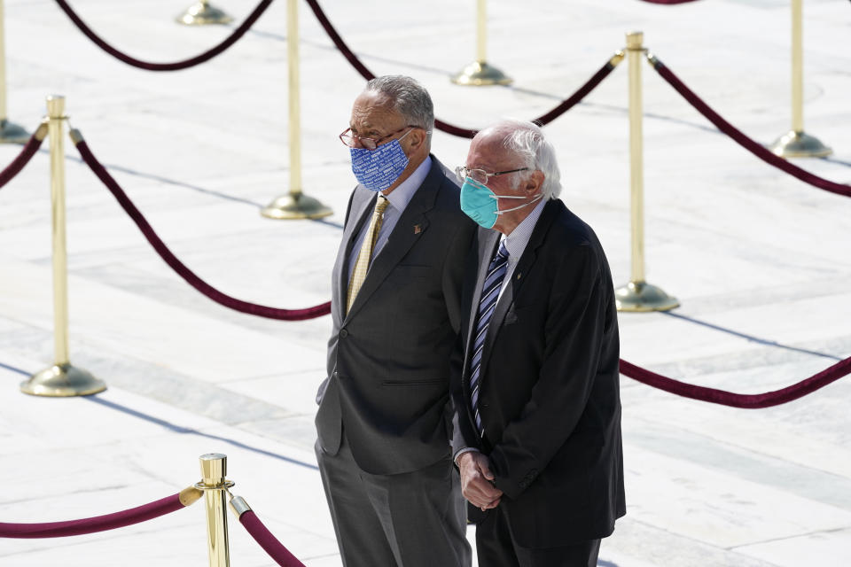 Sens. Chuck Schumer and Bernie Sanders pay their respects as the late Justice Ruth Bader Ginsburg lies in repose at the U.S. Supreme Court on Sept. 23, 2020. (Photo: AP Photo/Alex Brandon)