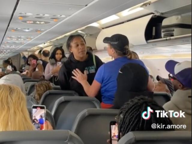 A screengrab from video footage taken of the altercation (tiktok.com/@kir.amore)