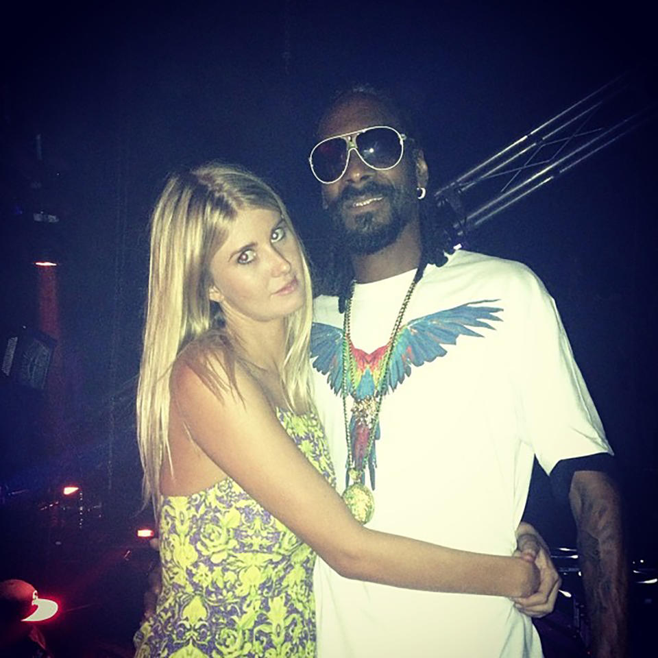 MAFS' Lauren Dunn poses with Snoop Dogg