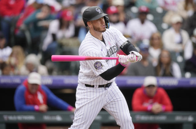 Rockies news: C.J. Cron dealing with back stiffness as trade rumors swirl