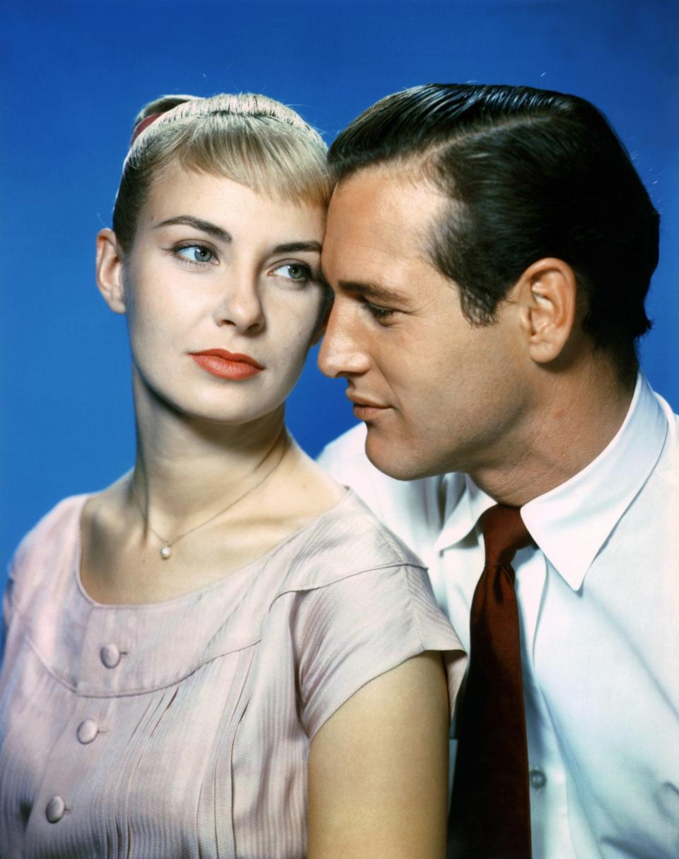 Paul Newman and Joanne Woodward on the set of The Long Hot Summer, 1958 - Sunset Boulevard/Corbis