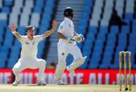 Cricket - New Zealand v South Africa - second cricket test match - Centurion Park, Centurion, South Africa - 28/8/2016. New Zealand's Trent Boult appeals unssucssesfully the dismissal of South Africa's JP Duminy (R). REUTERS/Siphiwe Sibeko