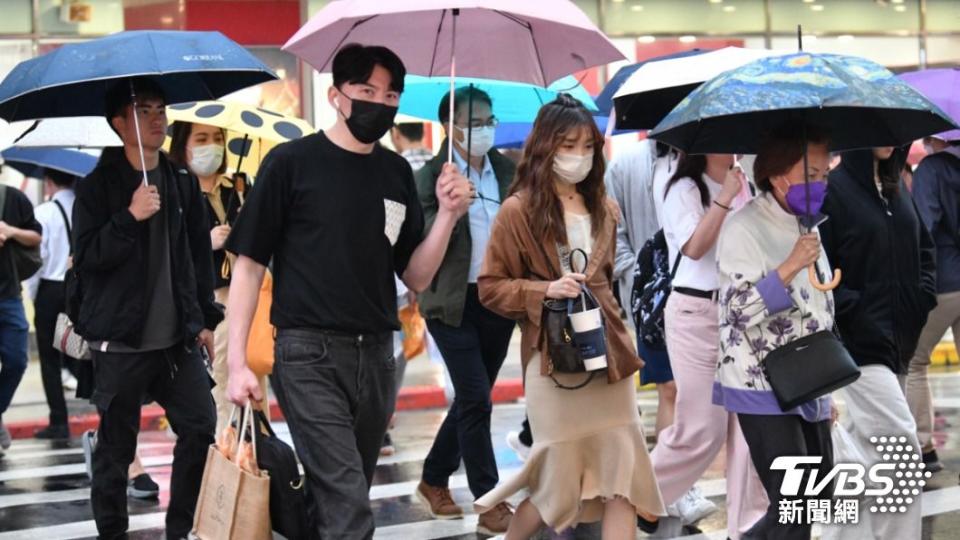 梅雨鋒面報到，全台將有雨。（圖／胡瑞麒攝）