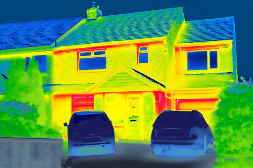 Thermal imaging shows how much energy is lost based on a home's EPC rating