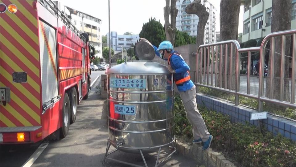 供五停二Day1各處現搶水潮 民眾怨停太久