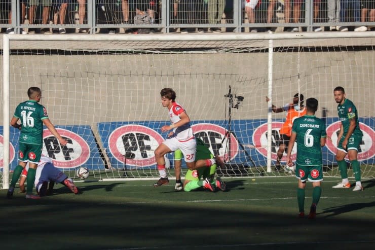 Copiapó debía disputar el 15 de diciembre ante Curicó su paso a la Primera División. | Foto: Agencia UNO