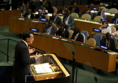 Premier Li Keqiang of China addresses the United Nations General Assembly in the Manhattan borough of New York, U.S., September 21, 2016. REUTERS/Carlo Allegri