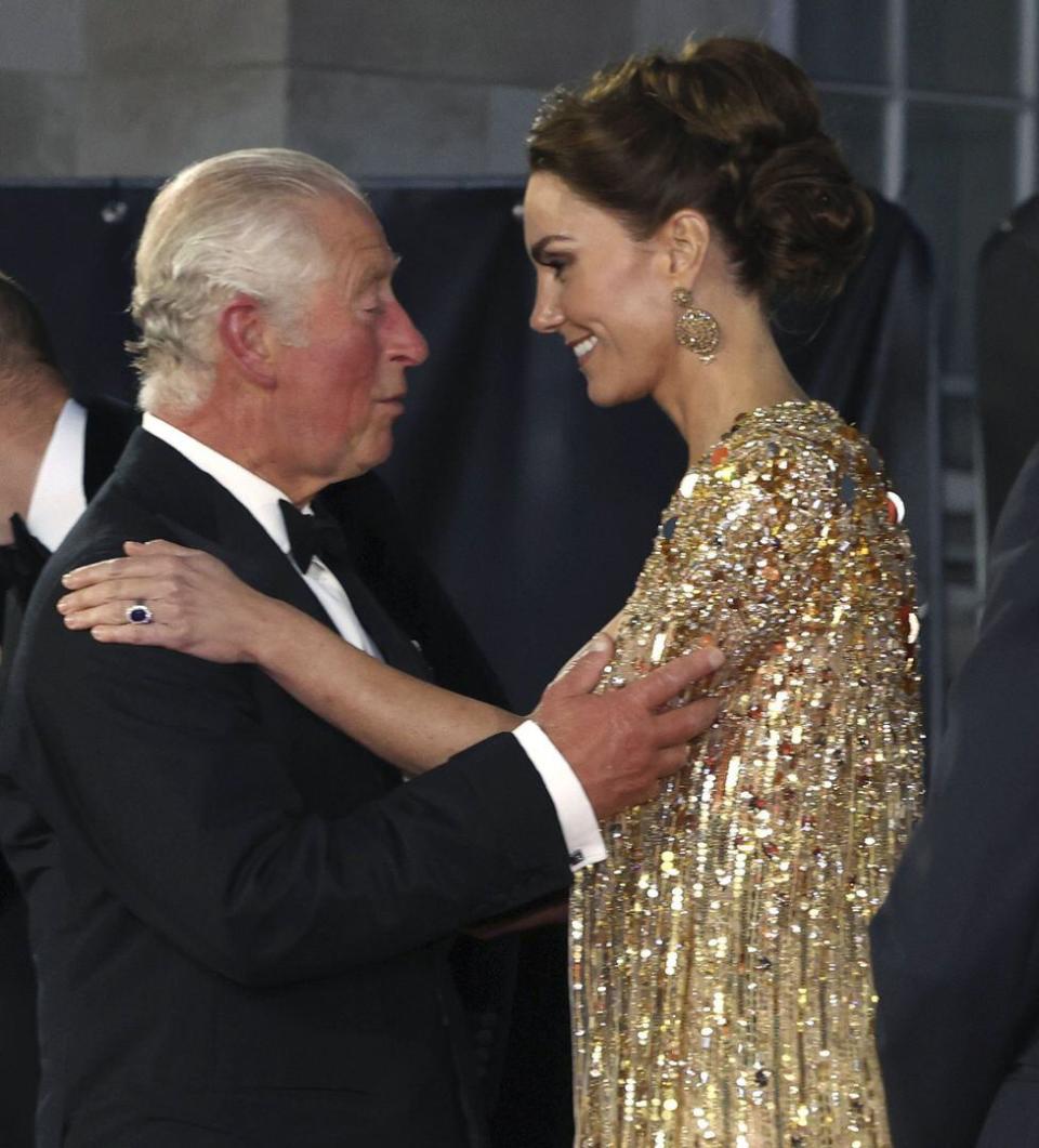 El rey Carlos III y su nuera, Kate Middleton