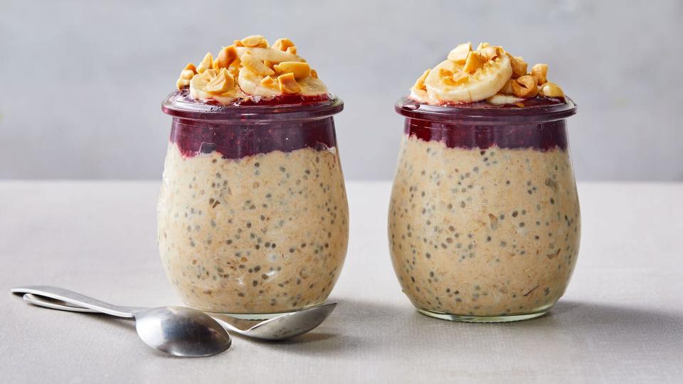 PB&amp;J Overnight Oats Recipe