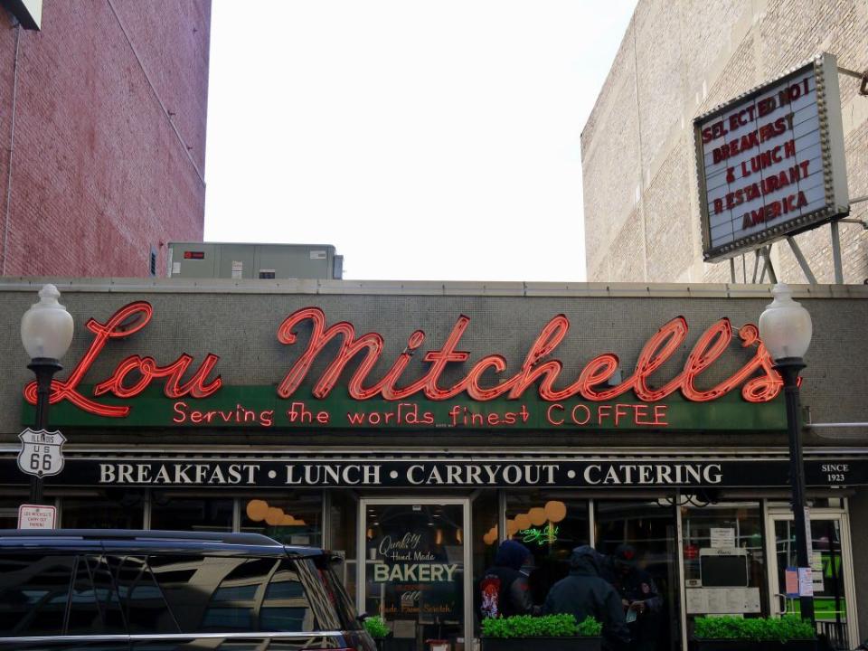 Chicago, IL: Lou Mitchell's