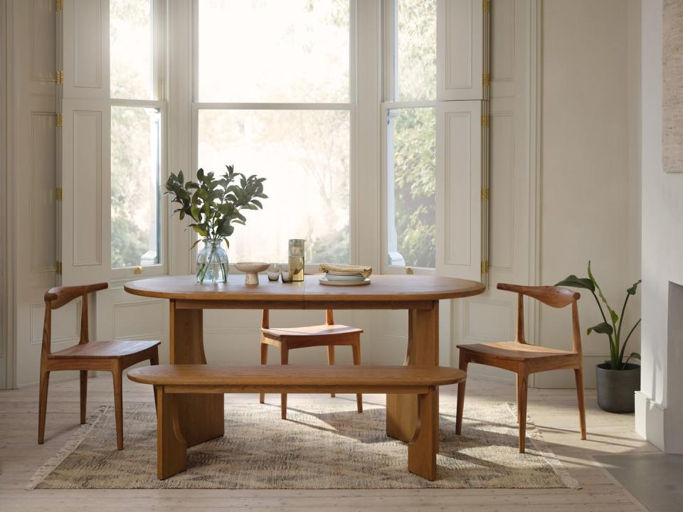 hiro dining chairs