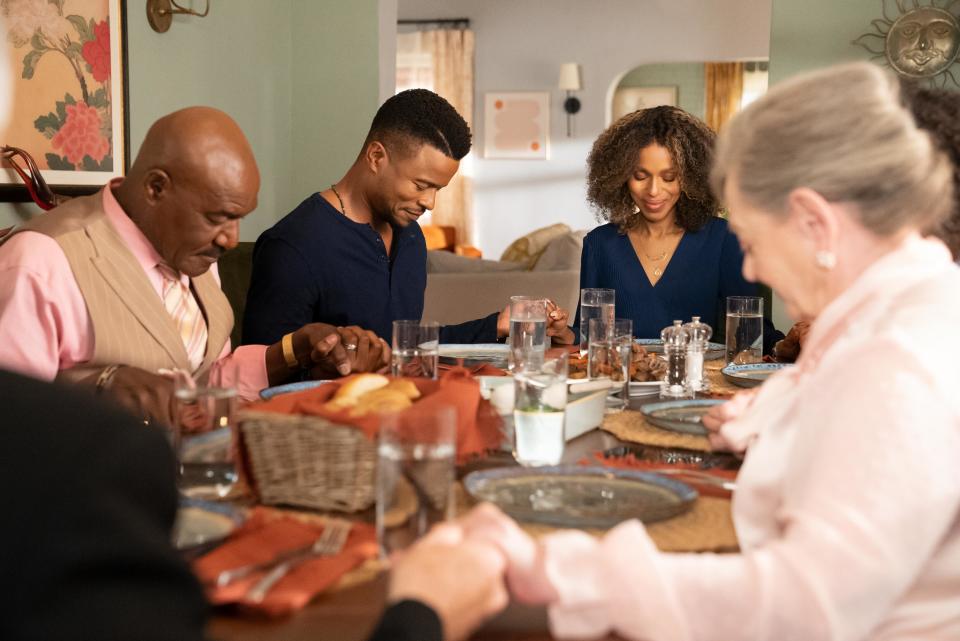 Edwin (Delroy Lindo), Mal (Marque Richardson), Paige (Kerry Washington) and Carole (Carol Mansell)