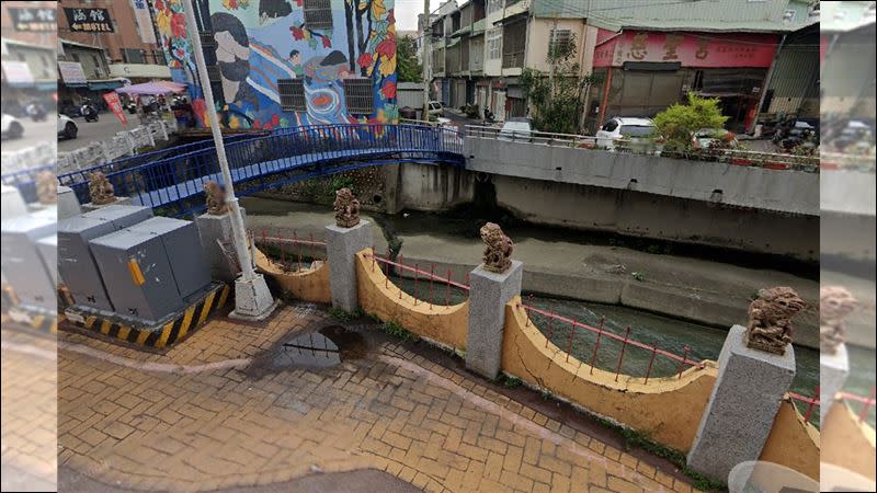 夫妻吵架，男跳排水溝害警消找整晚，結果他自己回家。（圖／翻攝google maps）