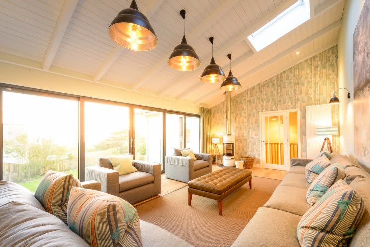 The sitting room at Seamist [Photo: Beach Retreats]