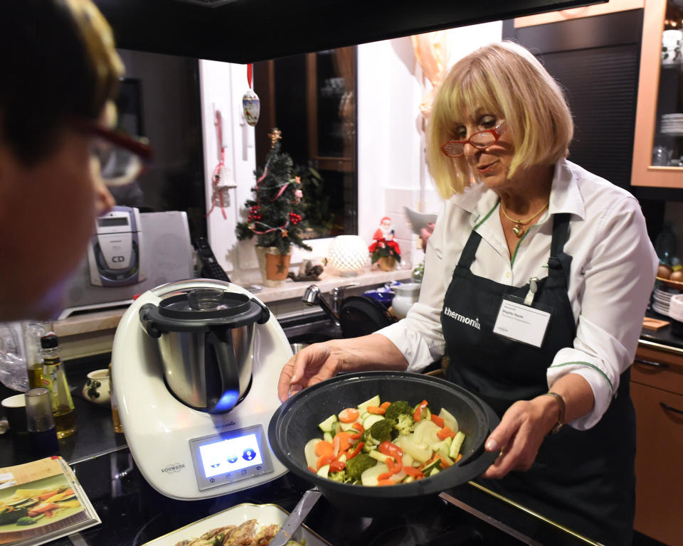 Einen neuen Thermomix gibt es nur im Direktverkauf durch autorisierte Vertreter. (Bild: Getty Images)