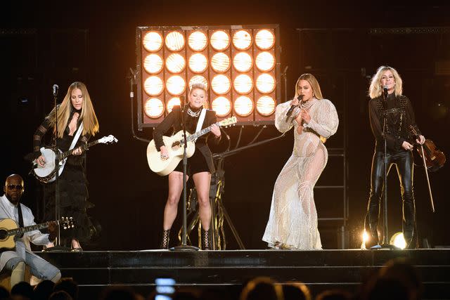 <p>Image Group LA/Disney General Entertainment Content via Getty</p> Beyoncé and The Chicks perform at CMA Awards in November 2016 in Nashville