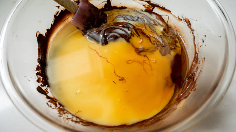 chocolate fudge mixture in bowl