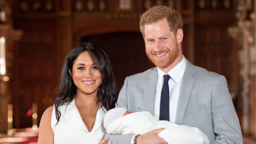 Herzogin Meghan und Prinz Harry mit dem kleinen Archie (Bild: imago images / Xinhua)