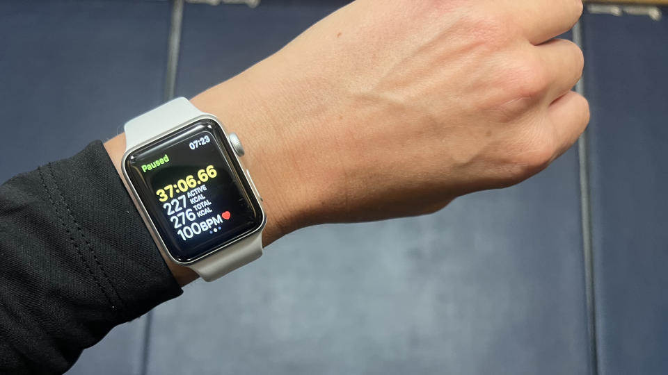 Fitness writer Daniella Gray's Apple Watch displaying stats