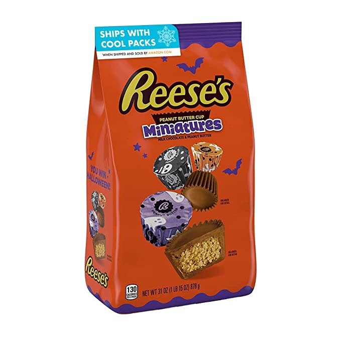 halloween party games reeses miniatures