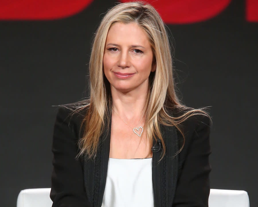 Mira Sorvino penned an open apology letter to Dylan Farrow, saying she’ll never work with Woody Allen again