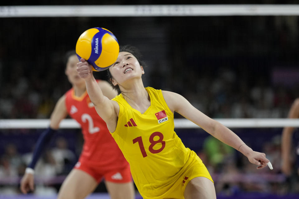 Chinese women beat reigning Olympic champion United States in volleyball