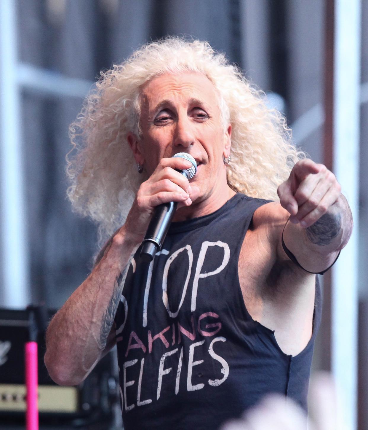 Twisted Sister's Dee Snider will sign copies of his new novel, "Frats," on Saturday morning at Rock N' Roll Land in Green Bay.