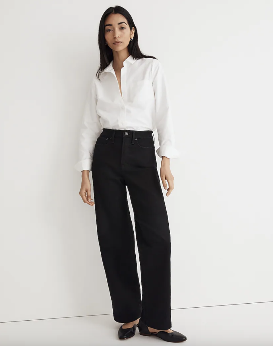 <p><a href="https://go.redirectingat.com?id=74968X1596630&url=https%3A%2F%2Fwww.madewell.com%2Fthe-perfect-vintage-wide-leg-jean-in-black-rinse-wash-NM234.html&sref=https%3A%2F%2Fwww.townandcountrymag.com%2Fstyle%2Ffashion-trends%2Fg39399216%2Fbest-wide-leg-jeans%2F" rel="nofollow noopener" target="_blank" data-ylk="slk:Shop Now;elm:context_link;itc:0;sec:content-canvas" class="link ">Shop Now</a></p><p>The Perfect Vintage Wide-Leg Jean</p><p>madewell.com</p><p>$138.00</p>