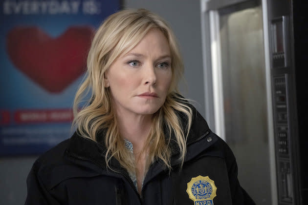 Kelli Giddish Sets SVU Return — And That's Only Half the Story
