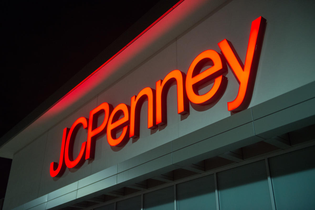 J.C. Penney Defends Beyoncé's Pregnancy Announcement Photo Using