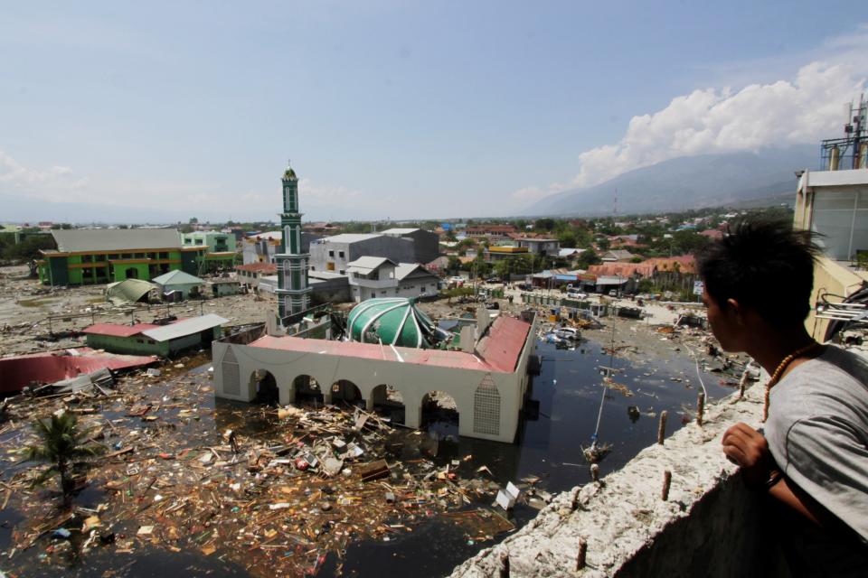 The Baiturrahman mosque is seen after being hit by the earthquake and tsunami in the city of Palu, Central Sulawesi, Indonesia on Oct. 2 2018.