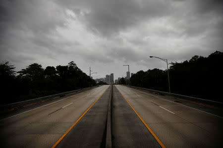 An empty highway is seen in downtown Miami before the arrival of Hurricane Irma to south Florida, September 9, 2017. REUTERS/Carlos Barria