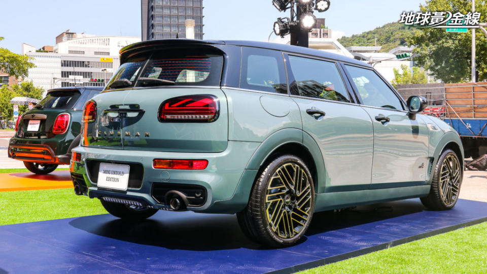 Mini Clubman Untold Edition標準配置為車頂與車身同色，但也可以選配雙色組合。(攝影/ 陳奕宏)