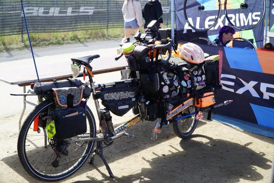 Stuff I Liked at SOC Omnium Cargo bike tourer side back