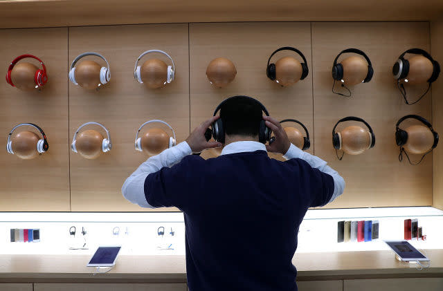 Apple Headphones