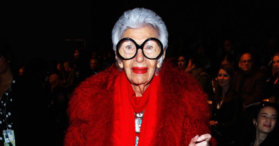 Iris Apfel attends the Joanna Mastroianni Fall 2013 fashion show during Mercedes-Benz Fashion Week at The Studio at Lincoln Center on 10 February 2013 (Joe Kohen/Getty Images for Joanna Mastroianni))