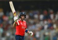 Cricket - South Africa v England - World Twenty20 cricket tournament - Mumbai, India, 18/03/2016. England's Joe Root acknowledges the crowd as he walks off the field after his dismissal. REUTERS/Danish Siddiqui