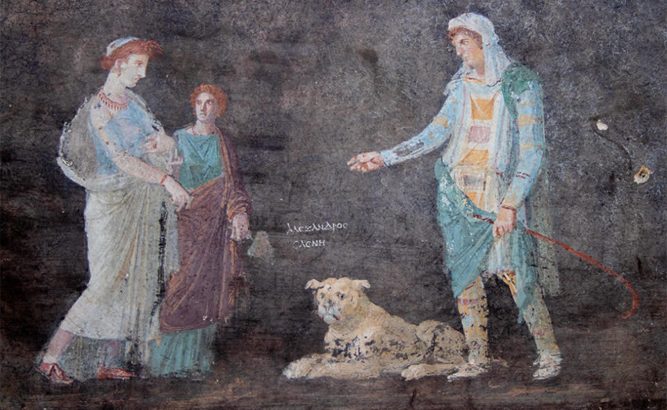 Ein Fresko, das an der Wand eines Bankettsaals in der antiken italienischen Stadt Pompeji entdeckt wurde, der von einem Vulkan zerstört wurde, zeigt das mythologische Treffen des Prinzen Paris und Helena von Troja.  / Bildnachweis: BBC/Jonathan Amos