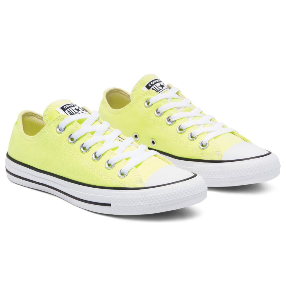 CONVERSE Canvas Shoes