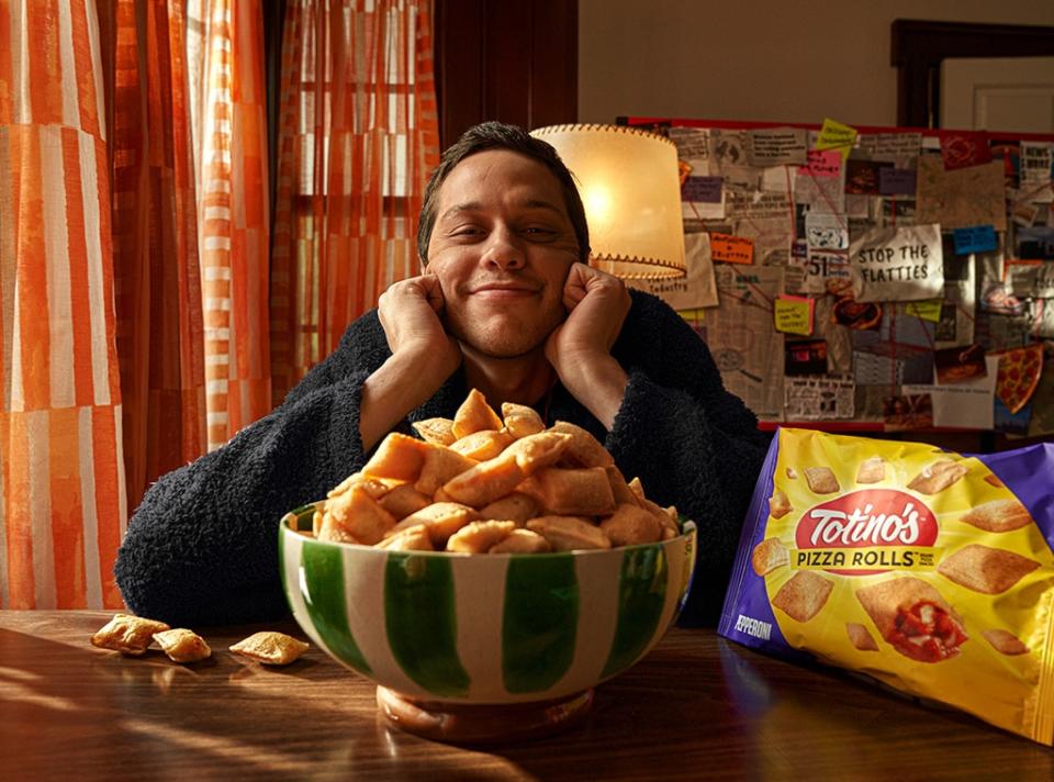 <p><strong>Totino's Ad Starring Pete Davidson</strong></p>