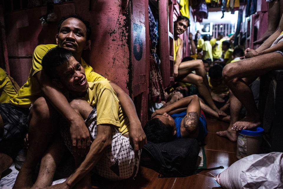 Photos reveal packed Quezon City Jail in the Philippines