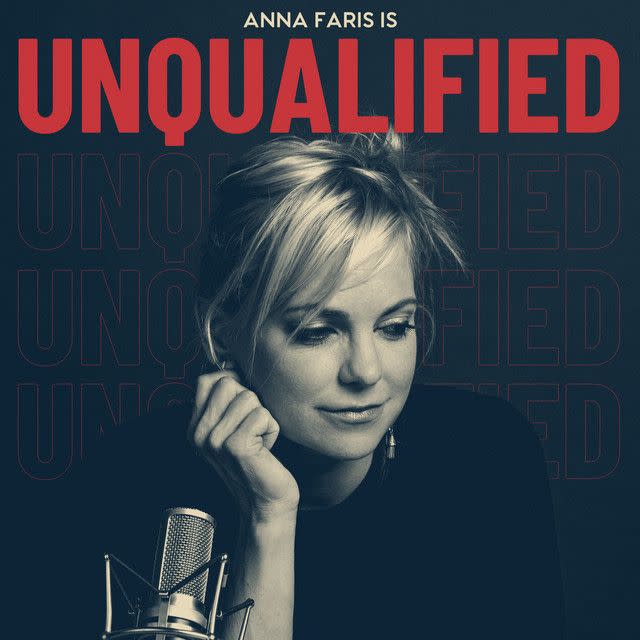 Anna Farris Is Unqualified