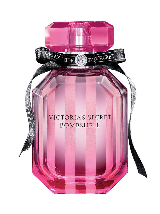 TikTok Thinks This Victoria's Secret Perfume Doubles as Insect Repellent -  Parade