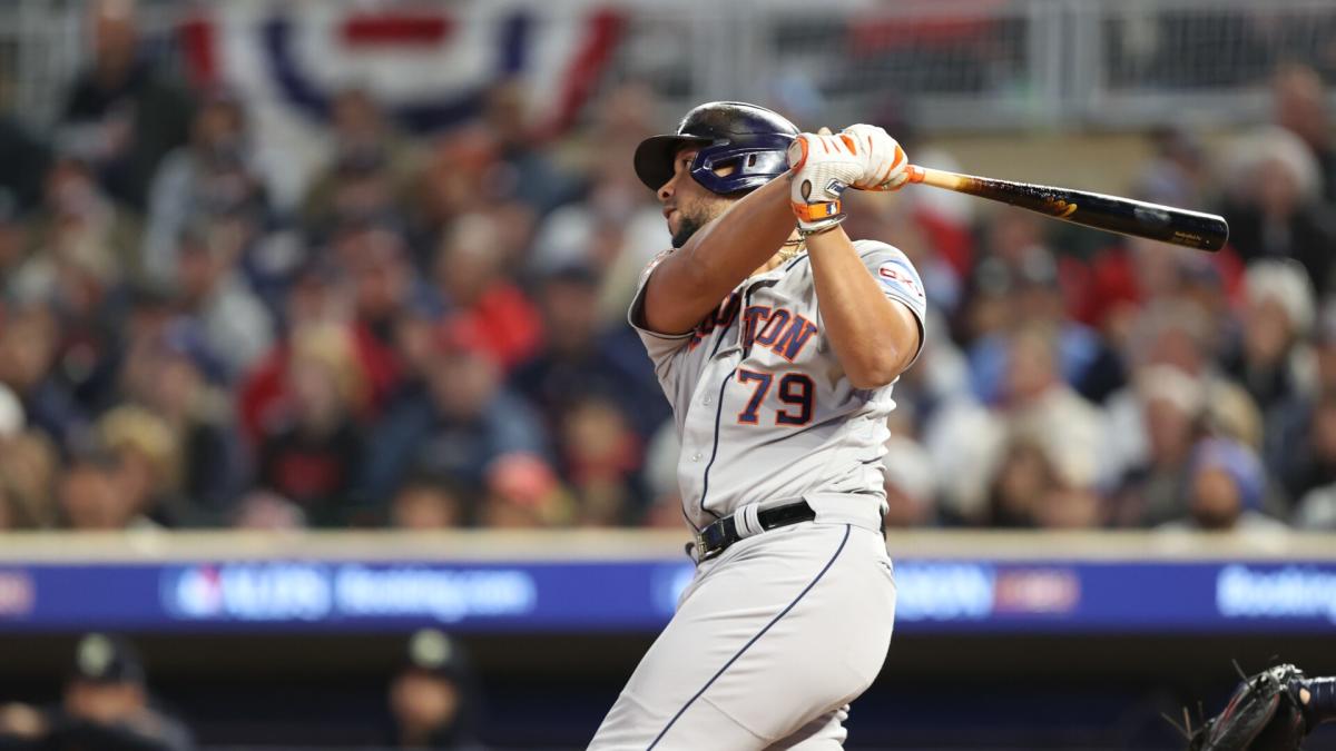 Astros beat Twins in Game 3, on the brink of seventh straight ALCS