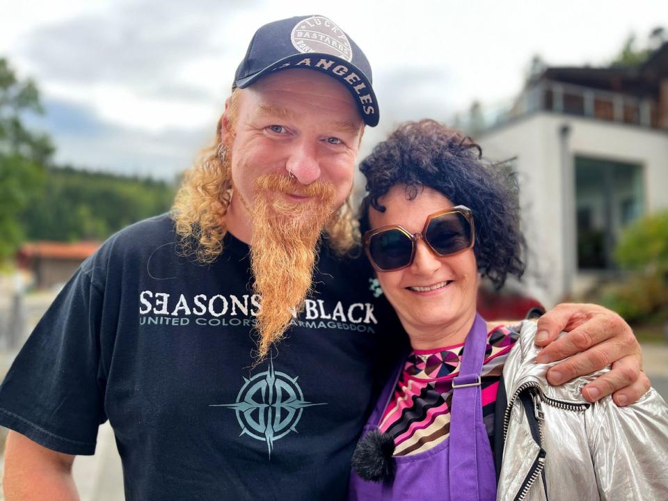 Motorradtour mit Lucki Maurer - Graciela Cucchiara zeigt Rockerqualitäten. (Bild: RTL / Endemol Shine / Florian Schuchmann)