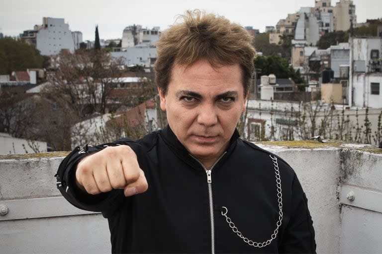 Dan a conocer el modus operandi de Cristian Castro para conquistar a sus amantes