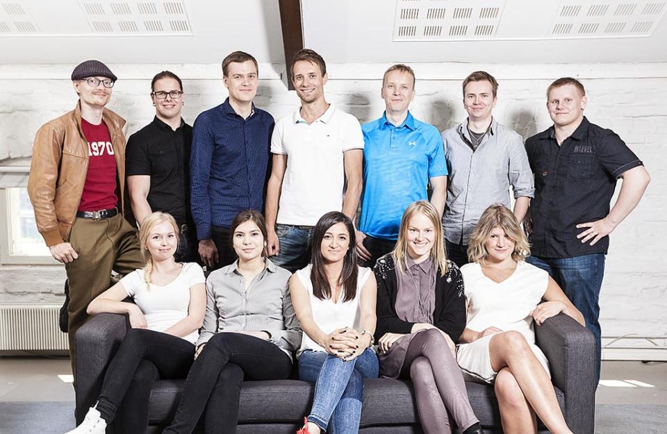 Bonusbay’s Singapore team: CEO Tatu Koistinen, middle of the back row, Techonology Manager top row, first person on the left, and the rest of the Singapore team on bottom, 3 ladies from the right.