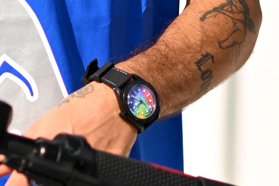 帝舵（Tudor）為邁阿密大獎賽，推出Black Bay Ceramic「變色龍」面盤腕錶，專為車手製作，不對外發售。